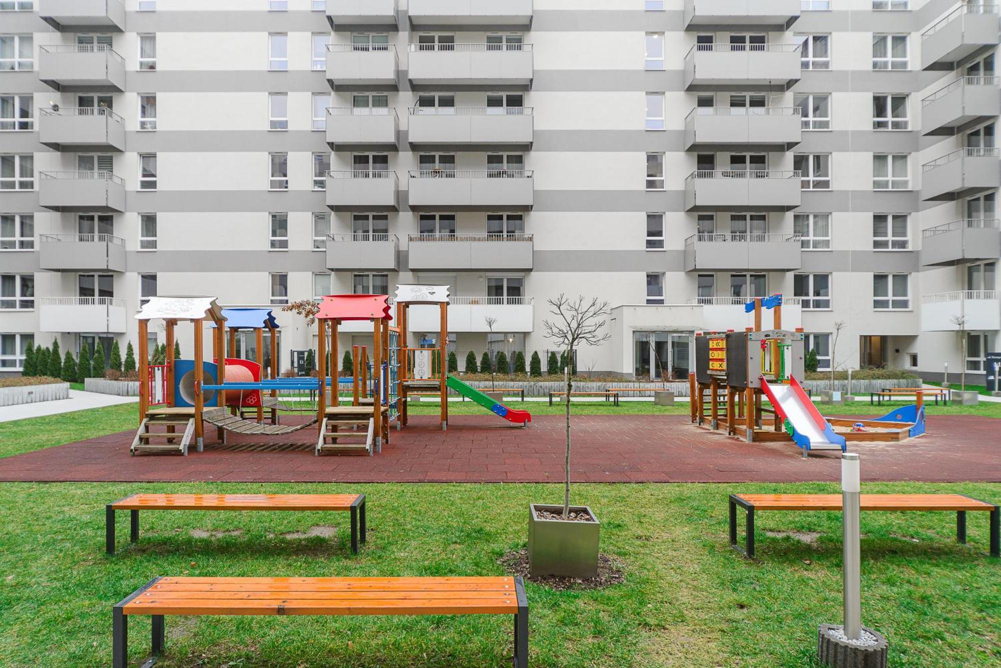 ורשה Shortstaypoland Komputerowa מראה חיצוני תמונה